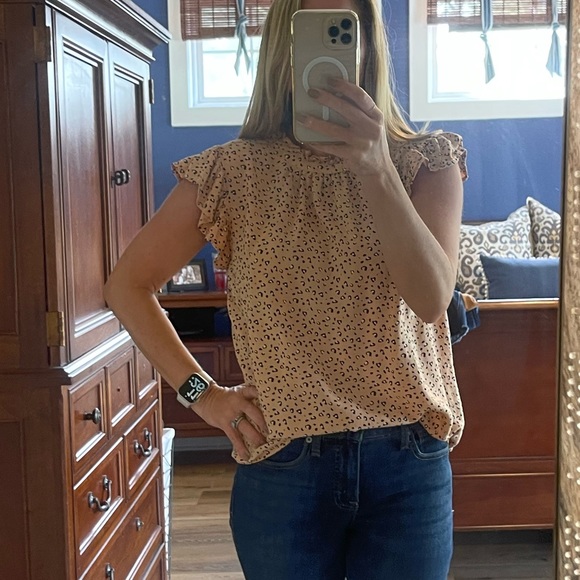 THML Women’s sleeveless cheetah print top - Picture 5 of 6